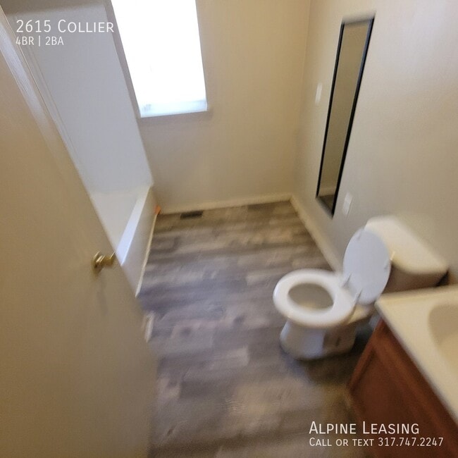 Building Photo - 2615 Collier St