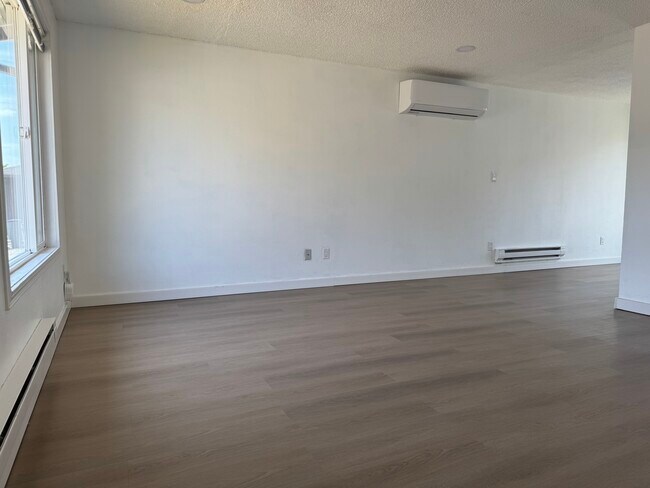 Foto del edificio - 3209 W St