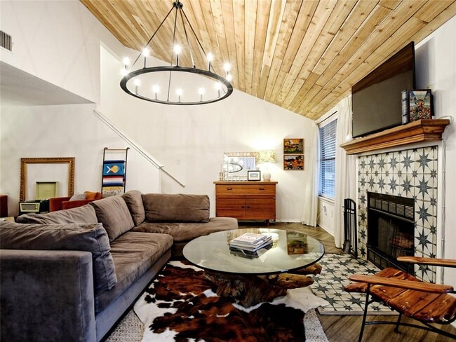 Building Photo - 8405 Red Willow Dr