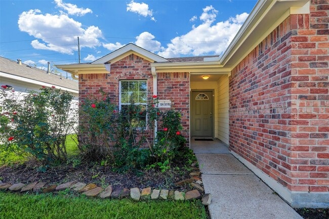 Foto del edificio - 18319 Austin Oak Ln
