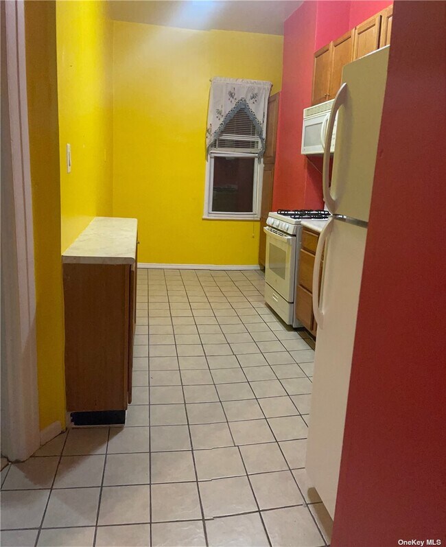 Foto del edificio - 85-28 91st St