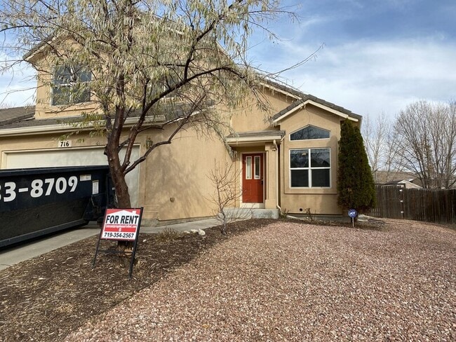 Photo - 716 Harvest Field Way House