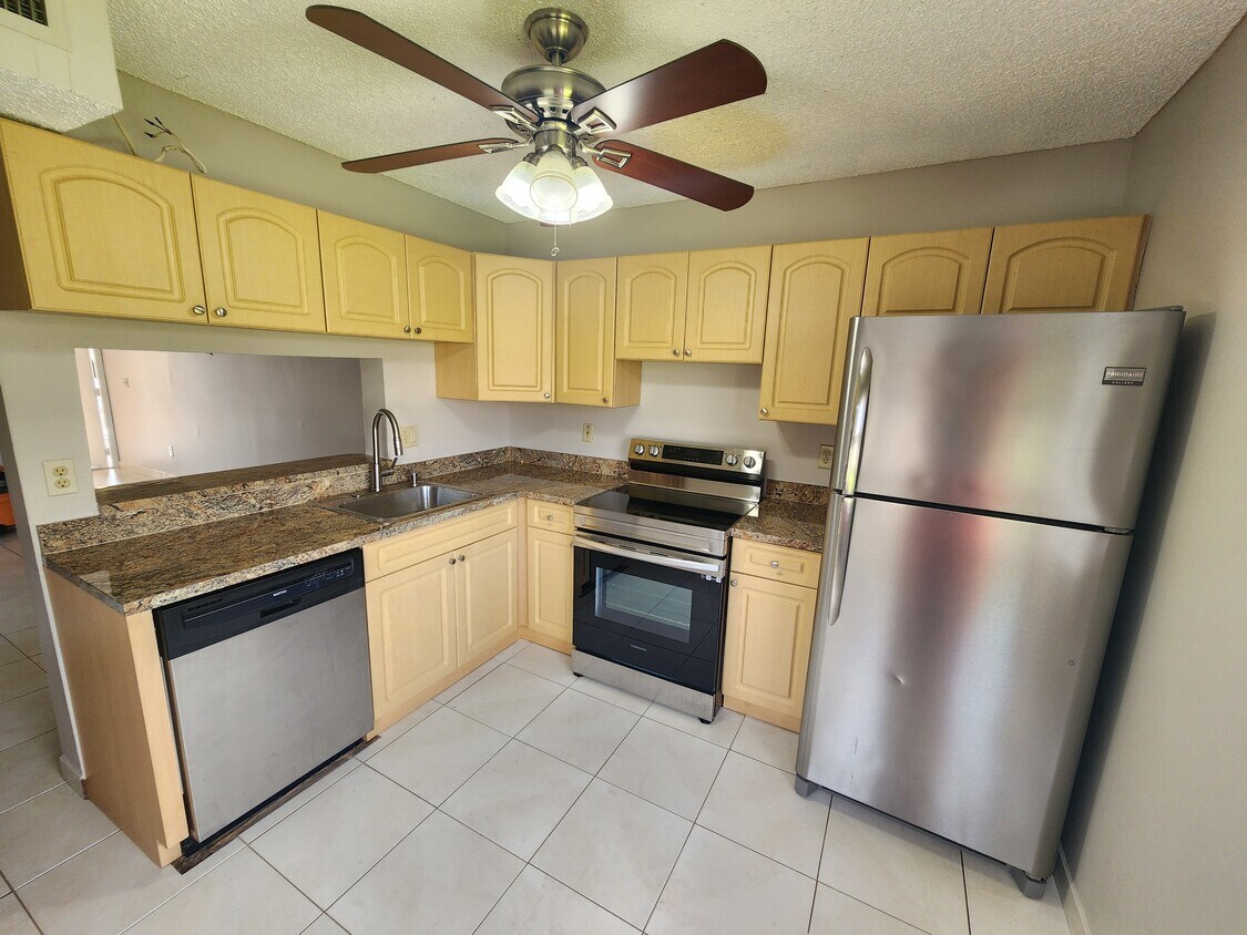 Foto principal - 1140 Independence Trail