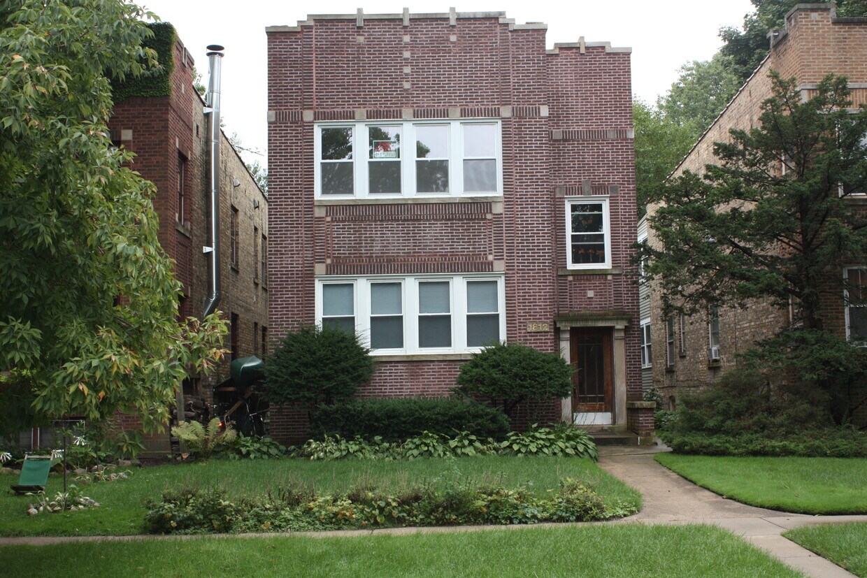 Primary Photo - 1812 Colfax St