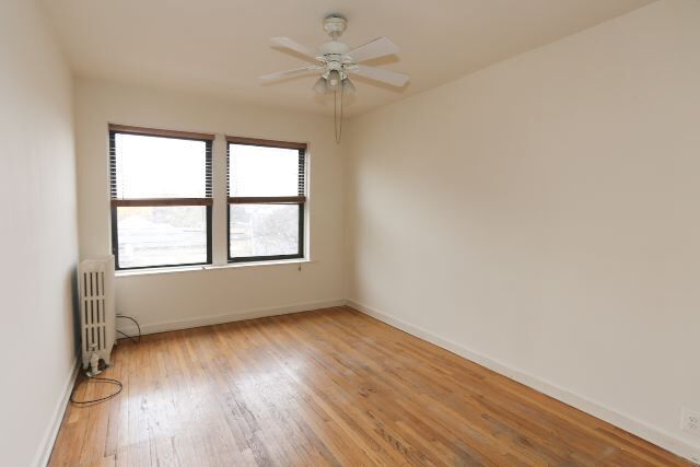 Foto del edificio - 1034 W George St