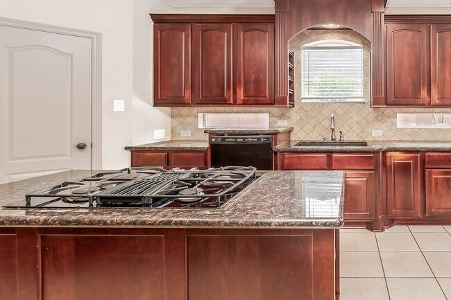 Foto del edificio - 12406 Santiago Cove Ln