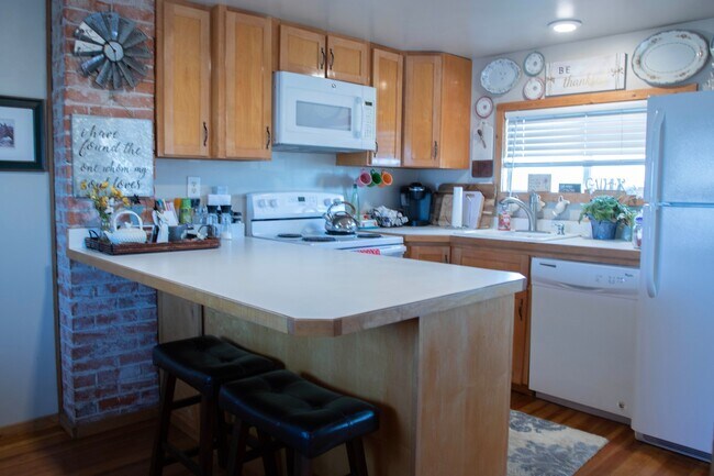 Foto del edificio - Quaint ranch style 1 bedroom, 1 bathroom in Windsor!