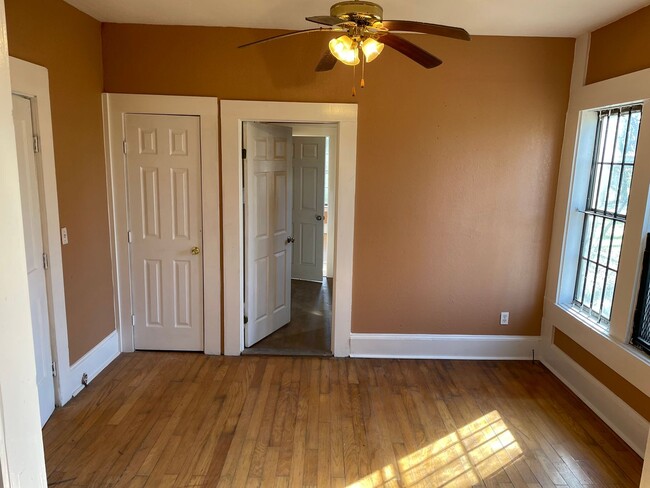 Foto del edificio - Remodeled 2 Bedroom Home in Caddo Heights