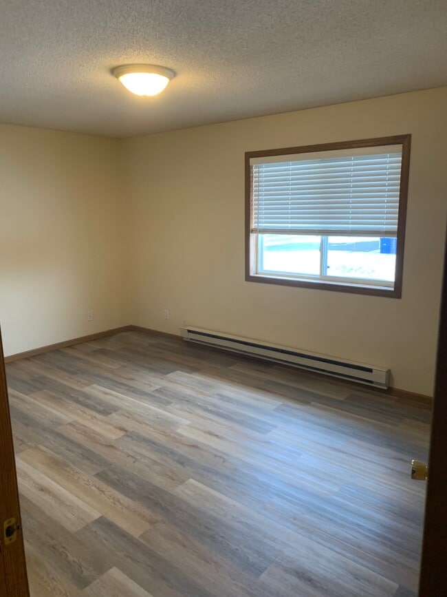 2nd Bedroom - 401 Smith Ave