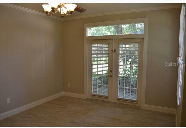 Foto del edificio - 6412 Raleigh St