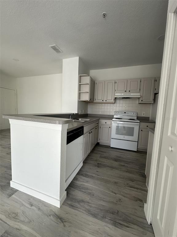 Building Photo - 1175 Lake Shadow Cir