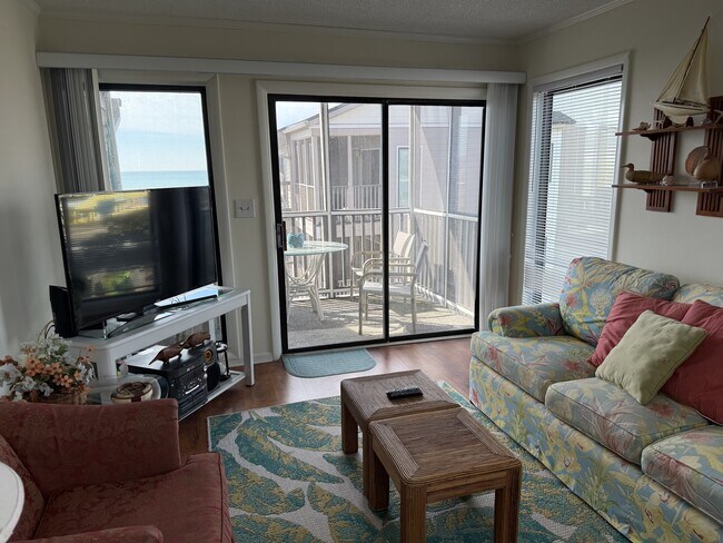 Foto del edificio - 2503 W Fort Macon Rd