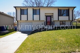 Building Photo - 13155 Gertrude St