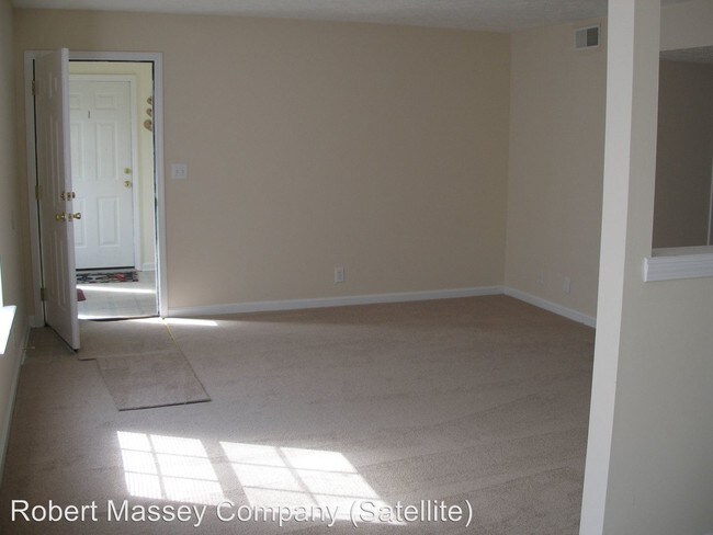Building Photo - 163 Sarah Way