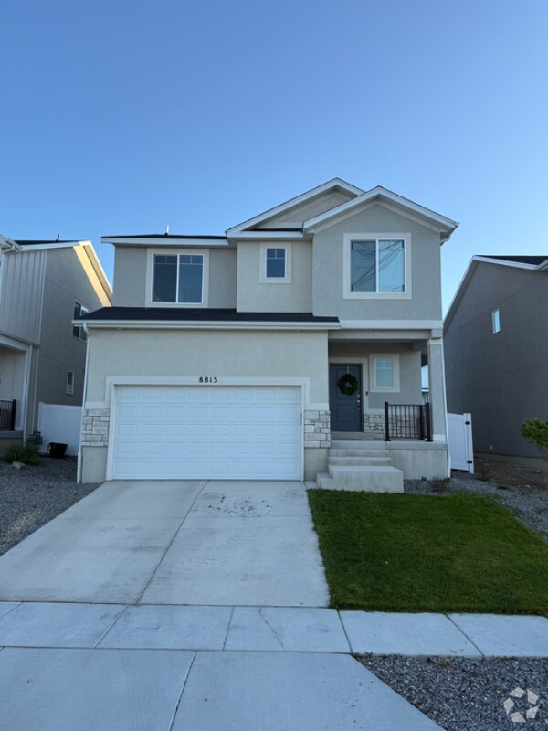 Building Photo - 8813 W Alluvial Dr
