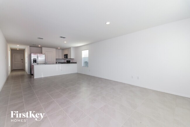 Building Photo - 153 Boxberry Wy