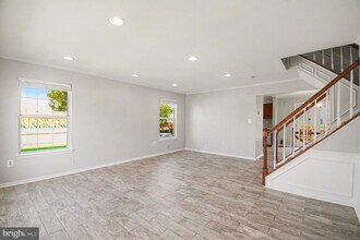 Building Photo - 3648 McDowell Ct