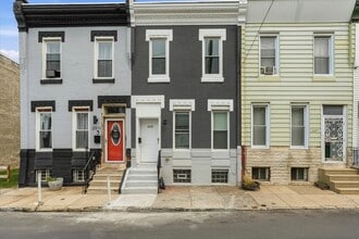 Building Photo - 2009 N Stillman St