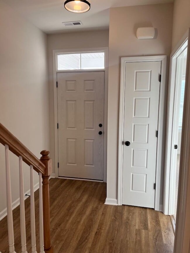 Photo - Perfect Paramount Point Property! Townhome