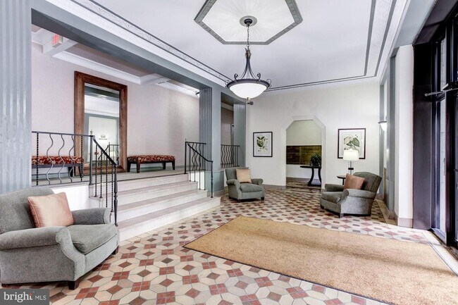 Building lobby - 4007 Connecticut Ave NW