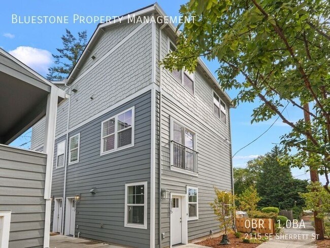 Building Photo - 2115 SE Sherrett St
