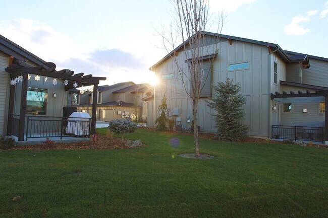 Foto del edificio - Retreat at Silvercloud