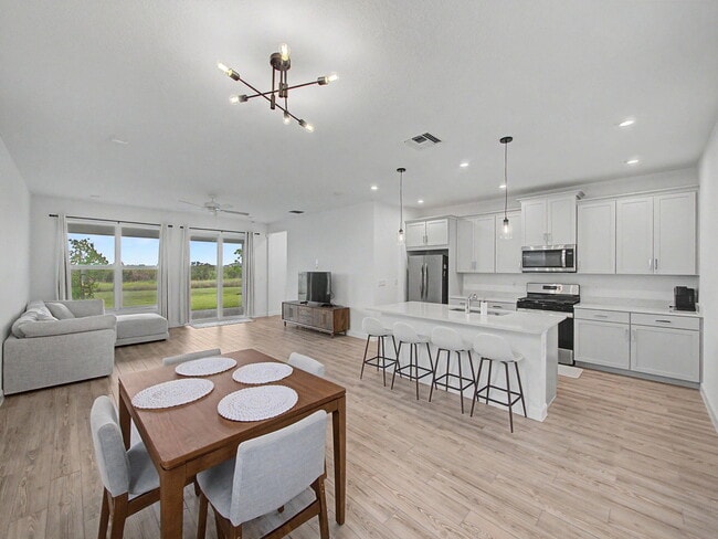 Building Photo - 9140 Remy Ln