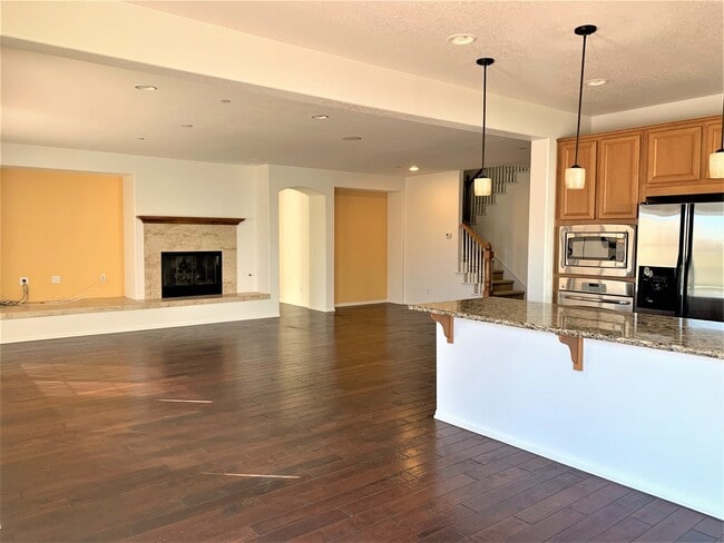 Building Photo - Beautiful Single Family Home