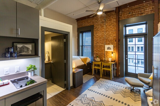 Building Photo - Tomorrow Building at Patten Parkway