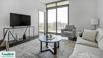 Building Photo - 777 Preston St