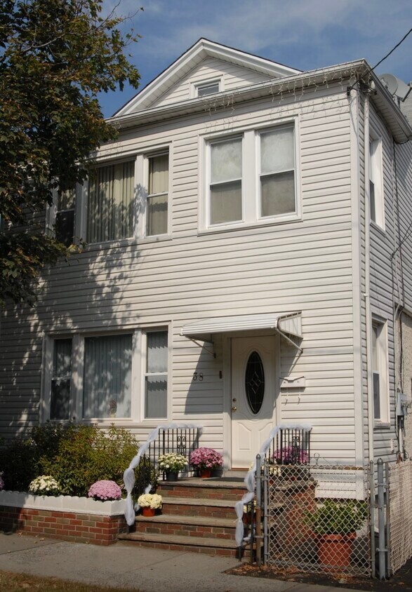 Foto del edificio - 38 1st St