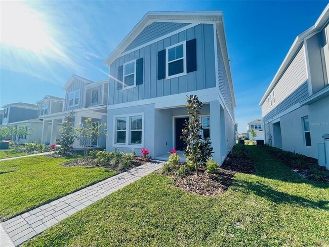 Building Photo - 6641 Willow View Ave