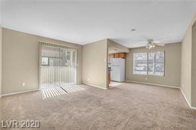 Building Photo - COZY 1 BED + 1 BATH FIRST FLOOR CONDO UNIT