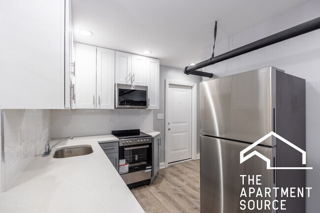 Foto del edificio - 1224 W Rosemont Ave