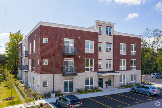 Building Photo - Maple Cove of Ann Arbor, Phase II