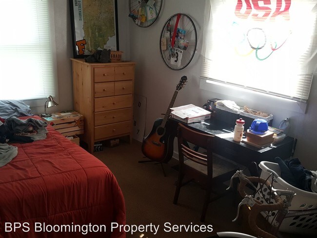 Building Photo - 2 br, 1 bath Apartment - 130 N Union St