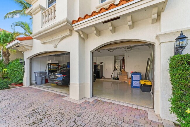 Foto del edificio - 7162 Vía Firenze