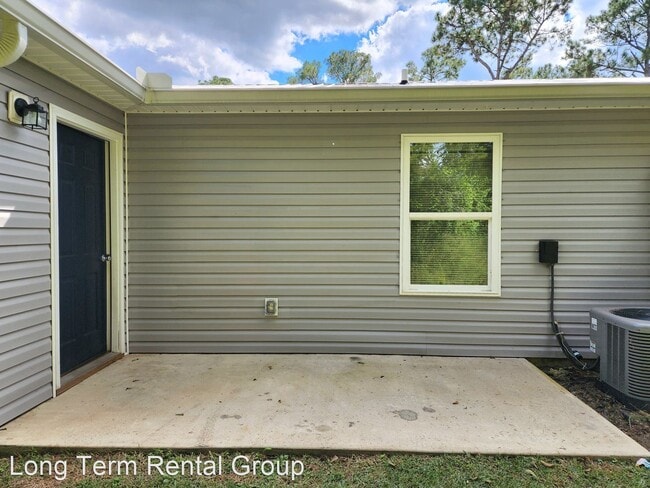 Building Photo - 2 br, 1 bath House - 13222 Wisconsin Stree...