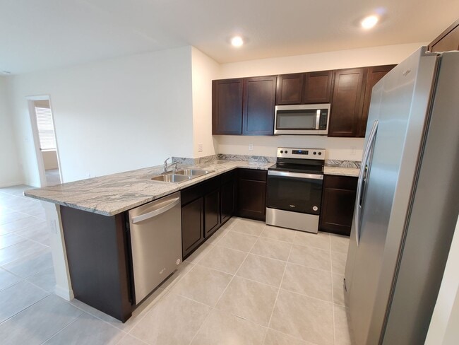 Building Photo - 16034 Soft Fern Trce