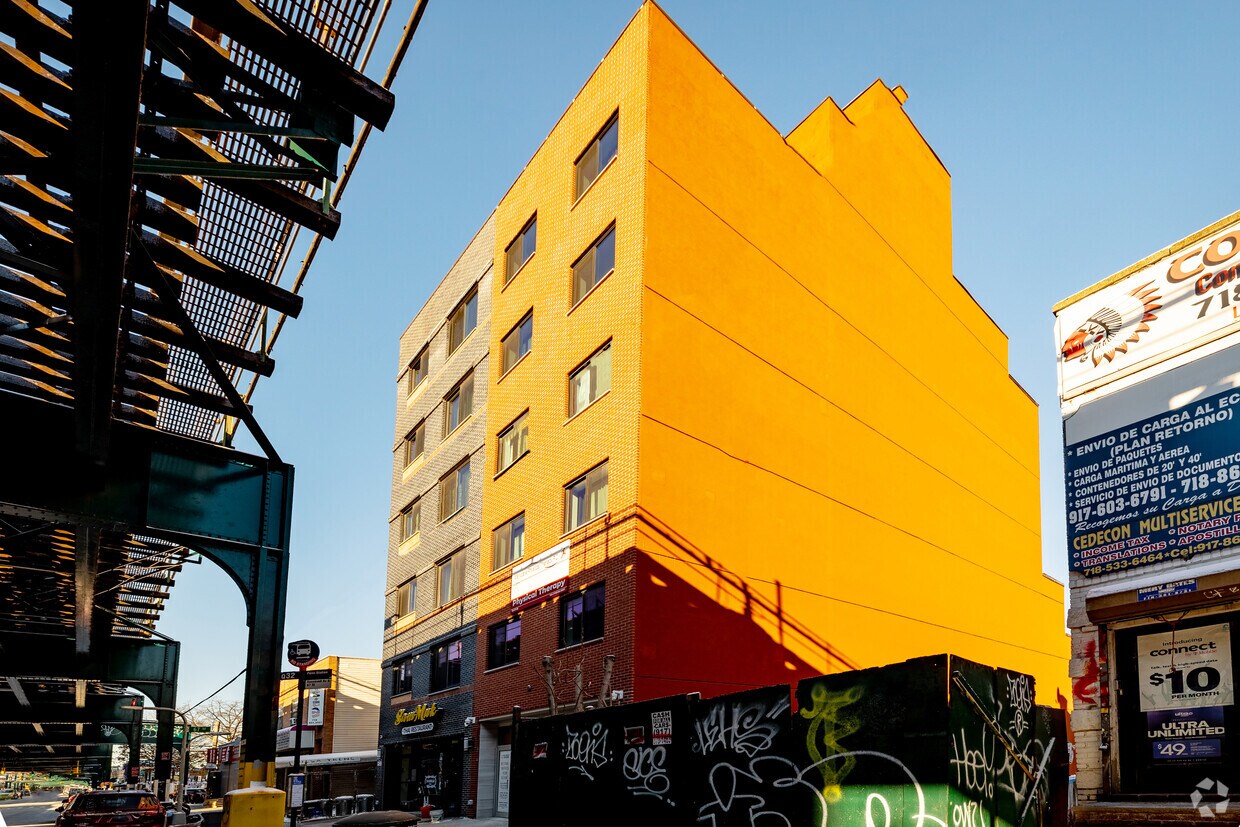 65-27 Roosevelt Avenue - 6527 Roosevelt Ave