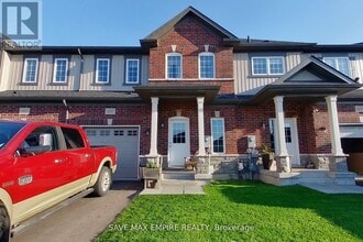 Building Photo - 435 Williams Cres