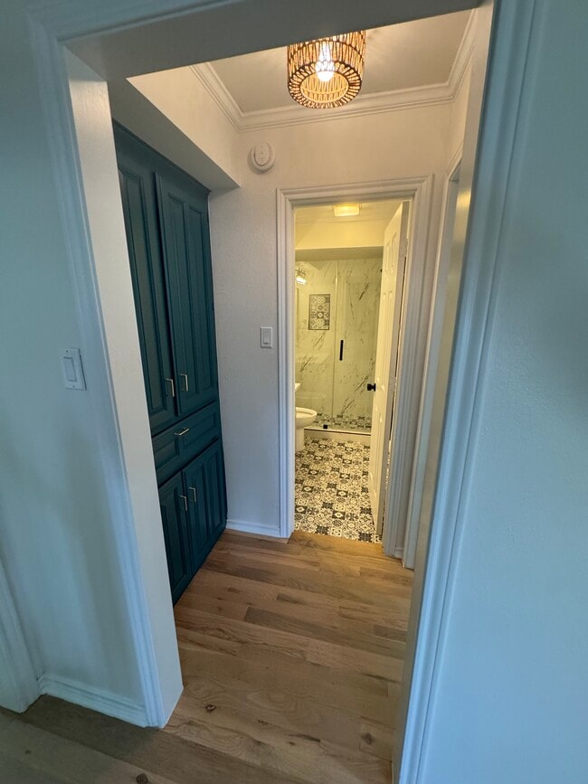 Building Photo - 3123 Bourbon Street Cir