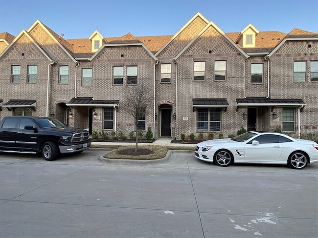 Photo - 4236 Kearsage Dr Townhome