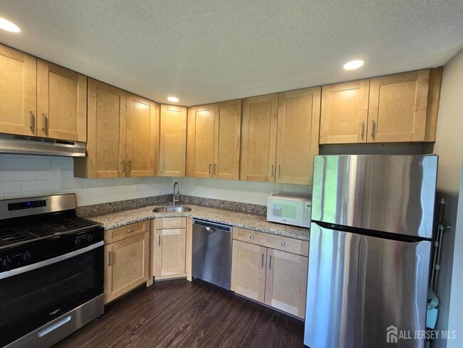Building Photo - 452 Harwick Ct