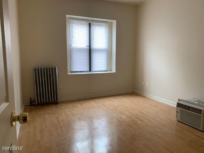 Foto del edificio - 2 br, 1 bath Apartment - 4031-4035 W Gladys
