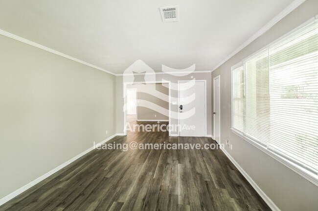 Foto del edificio - 2254 Companion Dr