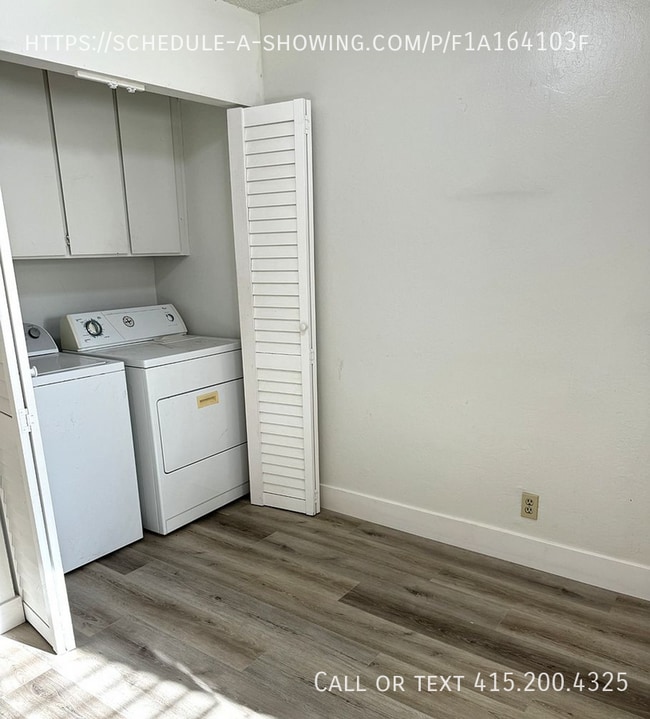 Building Photo - 1638 Merriton Ct