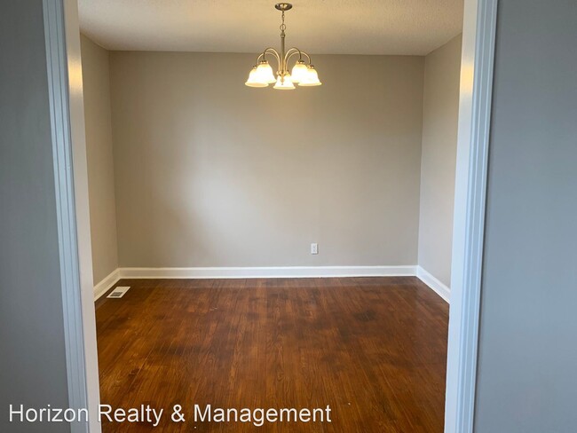 Building Photo - 3 br, 1.5 bath House - 543 Dover Road