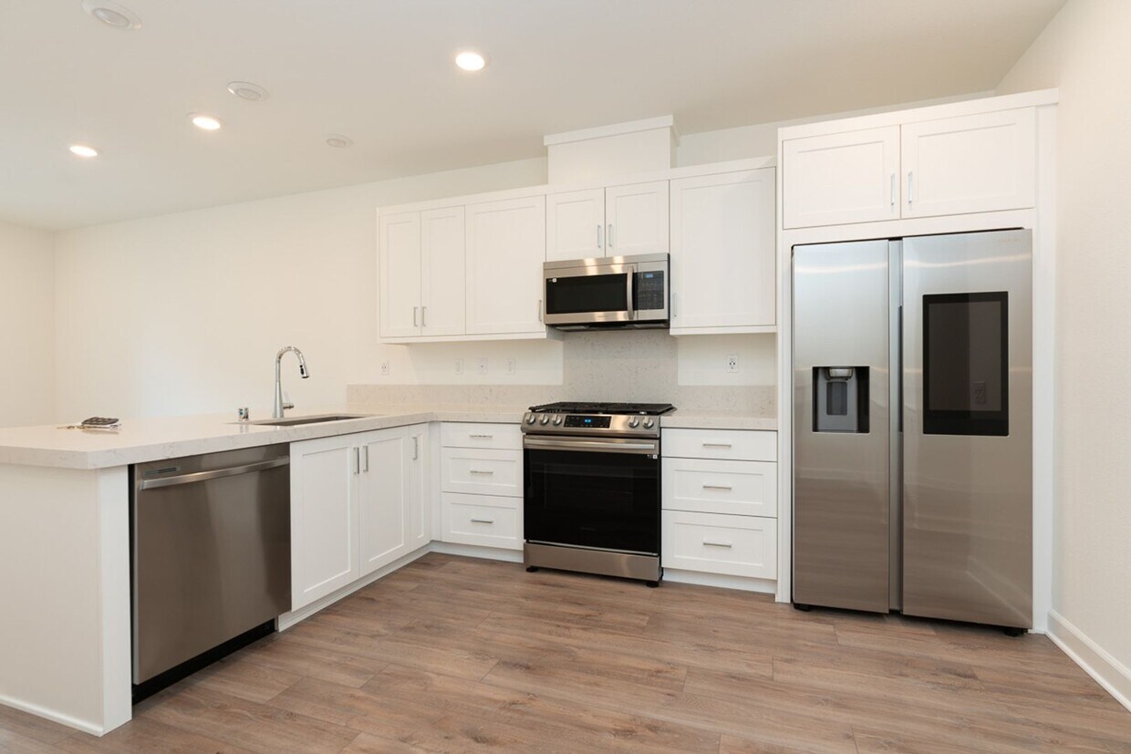 Primary Photo - !!! FLAWLESS NEW CONSTRUCTION -FULLY UPGRA...