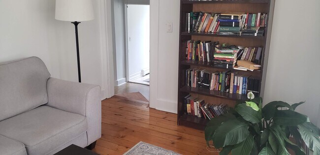Foto del edificio - 82 Linden Pl